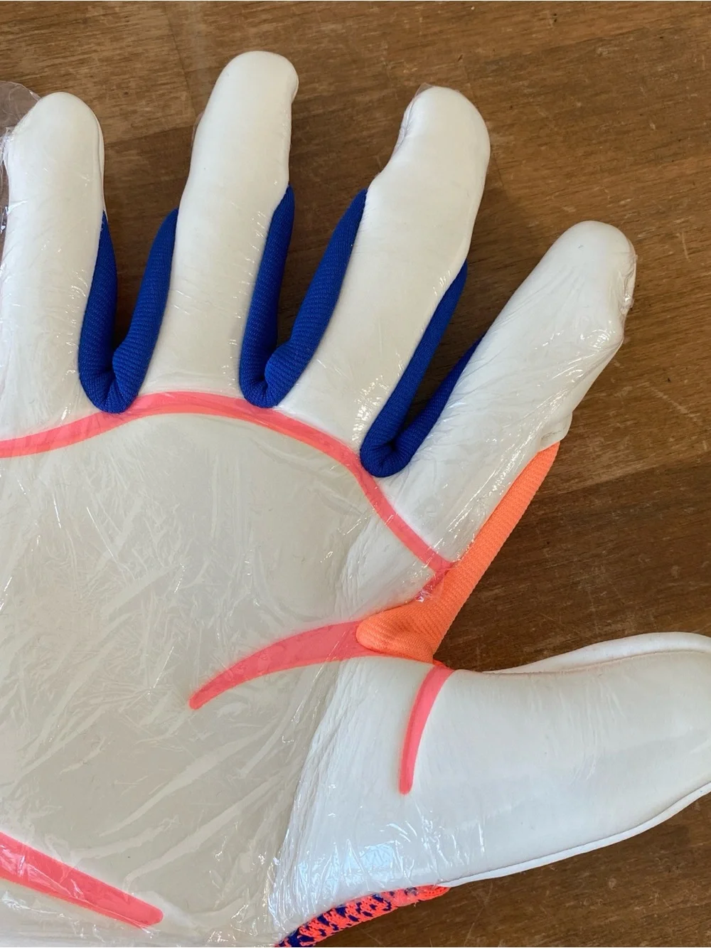 Adidas Predator Pro Hybrid Cut Goalkeeper Gloves Orange JN5364 $140 - Size 12